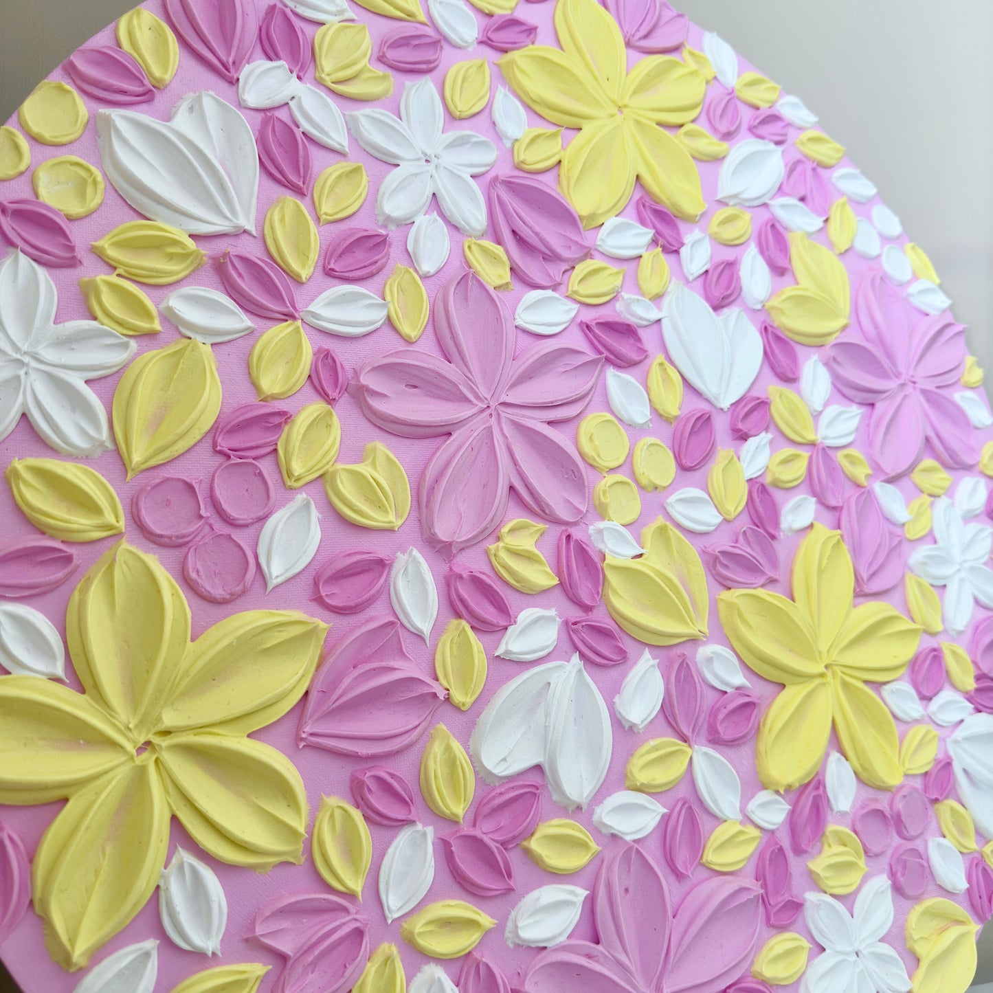 "Belle" - 50cm round